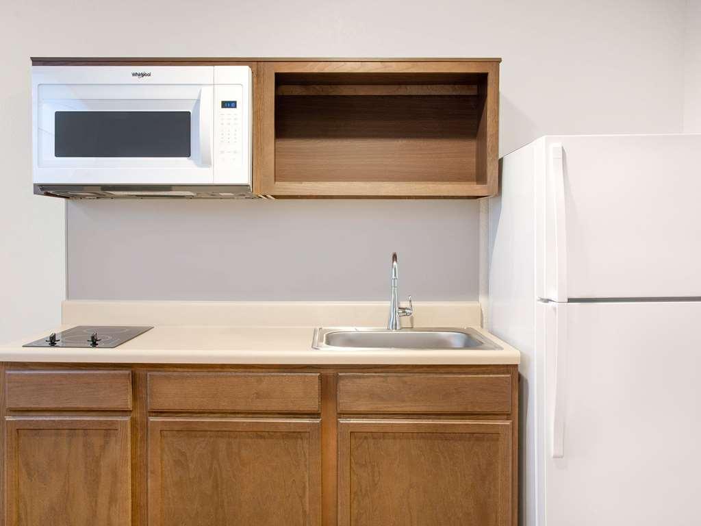 Extended Stay America Select Suites - Charlotte - Northlake Zimmer foto