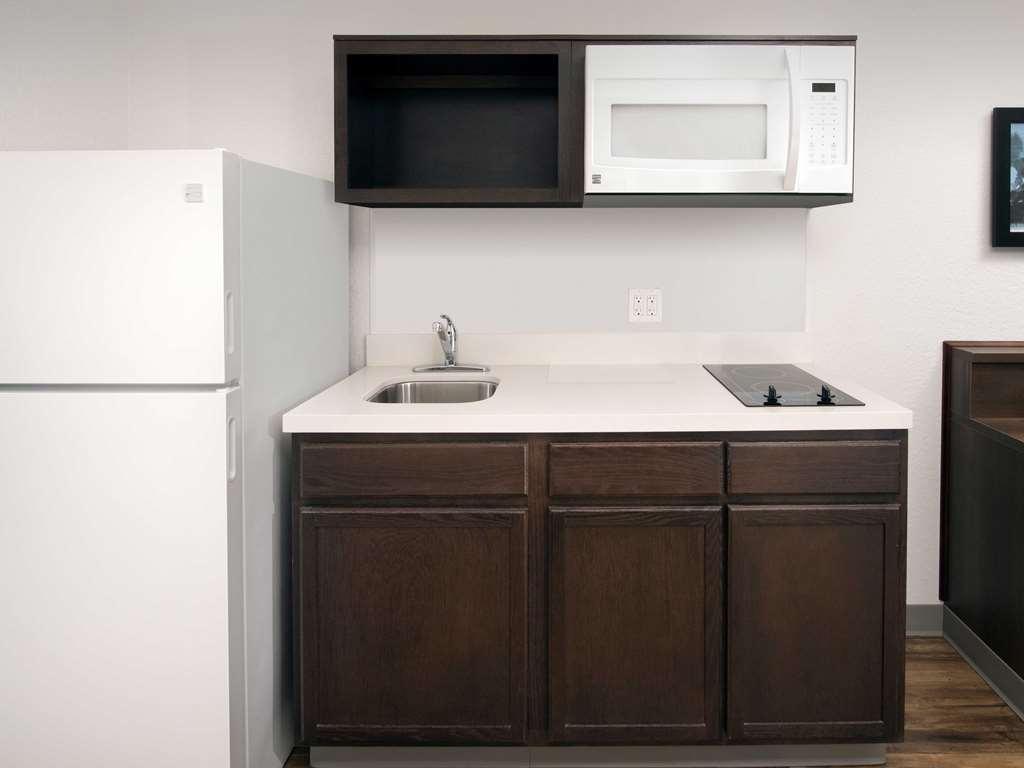 Extended Stay America Select Suites - Charlotte - Northlake Zimmer foto